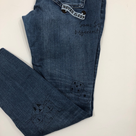 American Eagle Distressed Decorated Jeggings Sz 10 - Picture 5 of 7